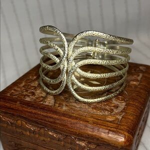 Vintage Gold Tone, Textured Multi-Band Hinged Cuff Bangle Bracelet